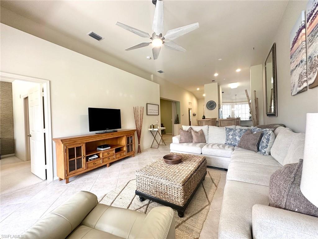 11041 Corsia Trieste WAY 204 photo 16