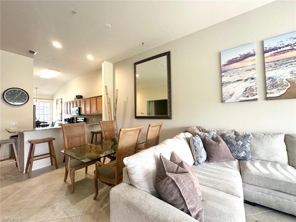 11041 Corsia Trieste WAY 204 photo 14