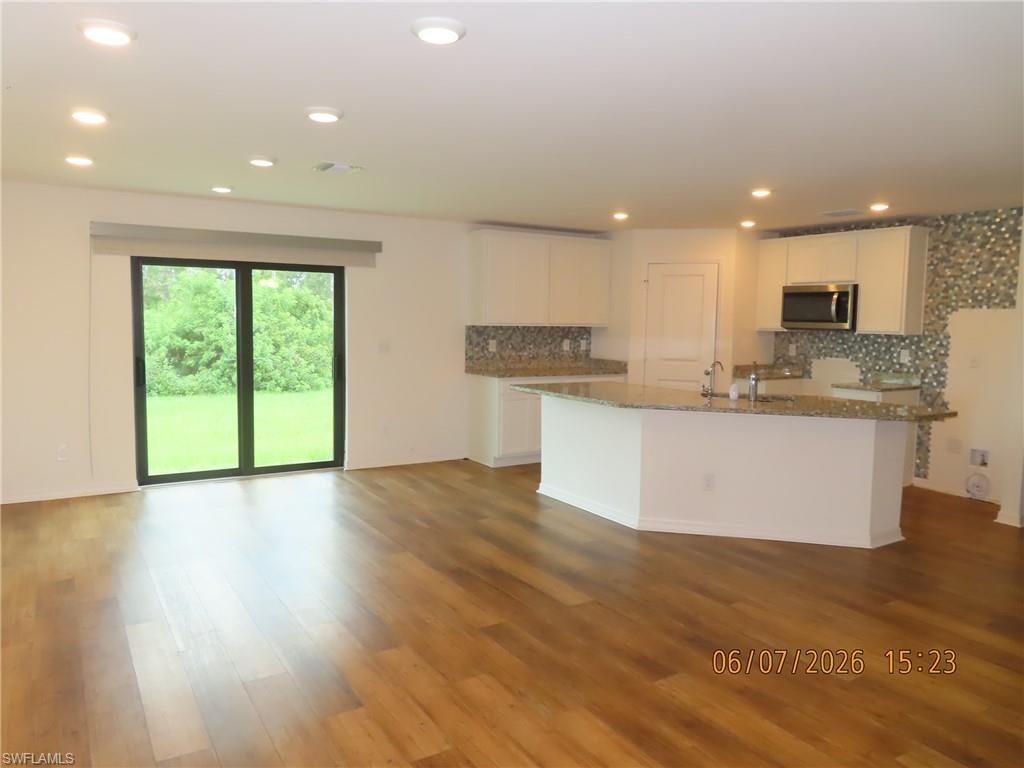 178 Blackstone DR
