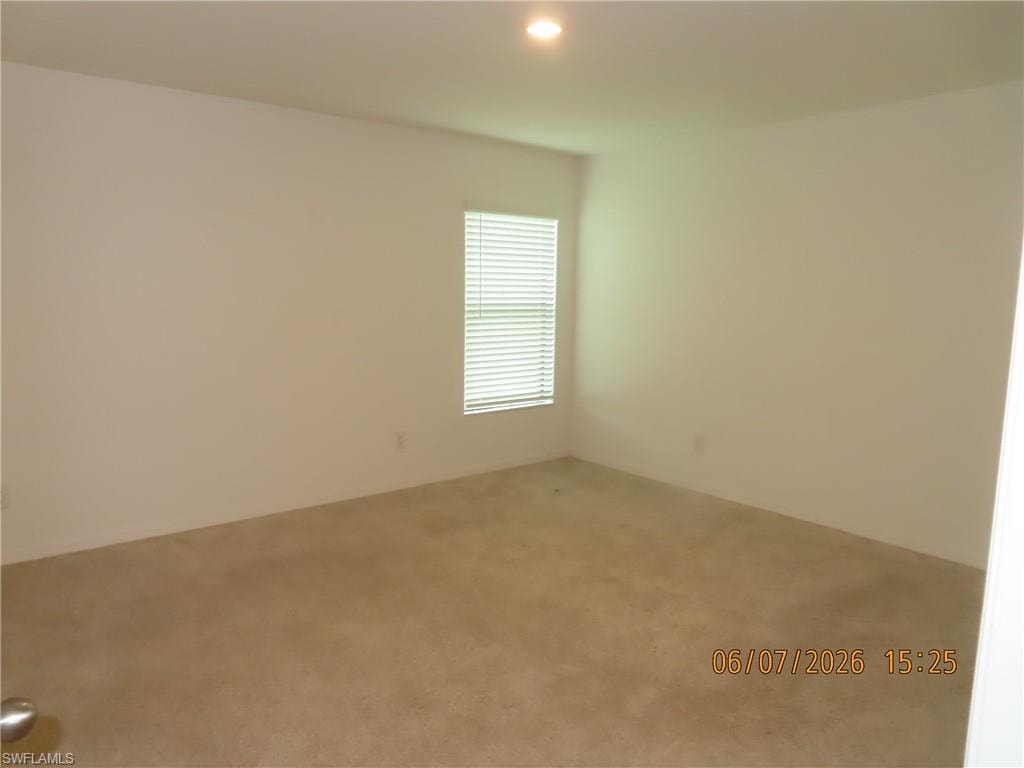 178 Blackstone DR photo 10