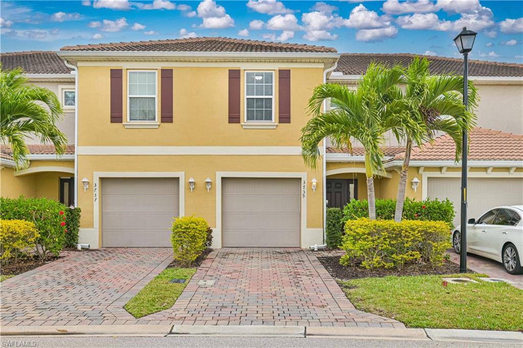 3739 Crofton CT