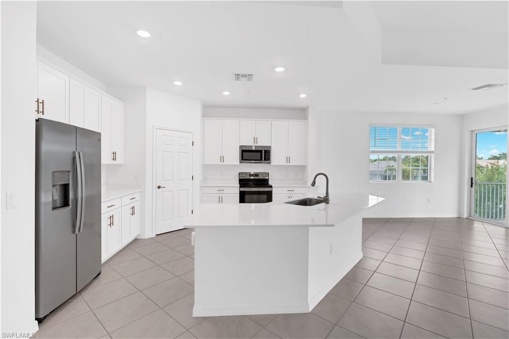 12061 Santaluz DR 201 photo 17