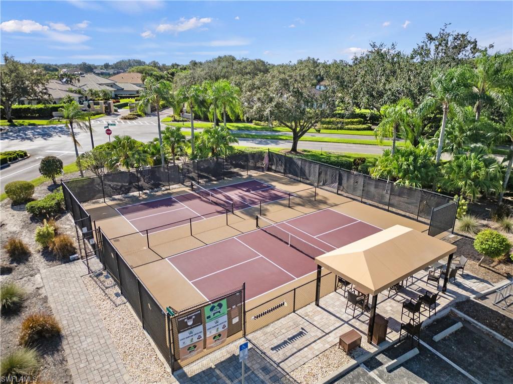 Tennis & Pickleball