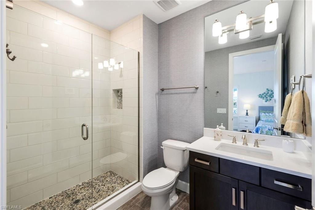 11401 Venetian Lagoon DR photo 32