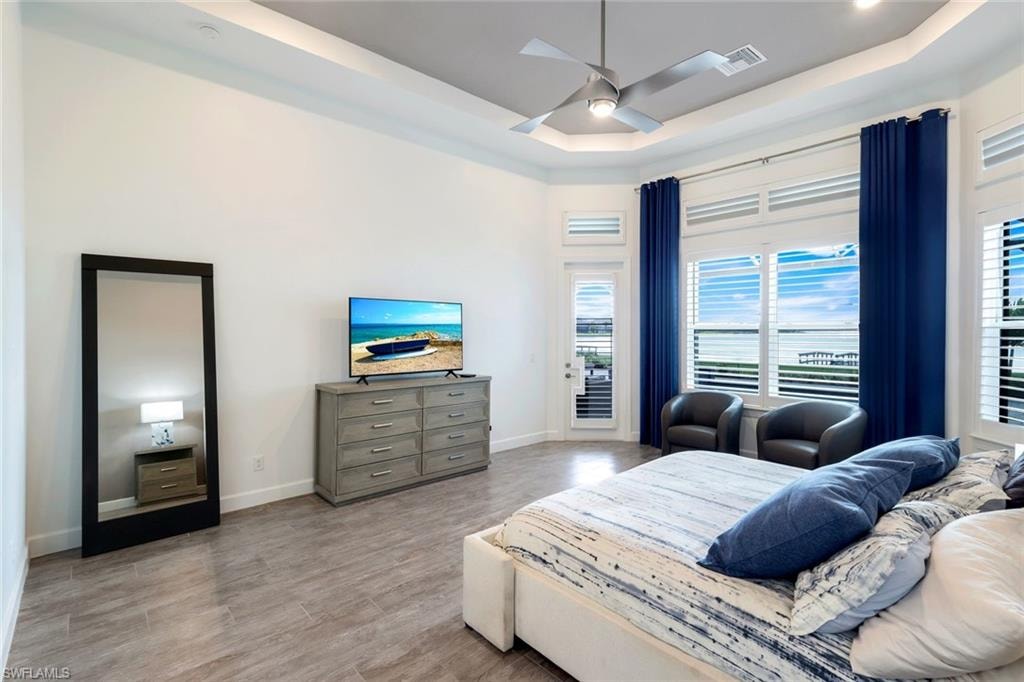11401 Venetian Lagoon DR photo 21