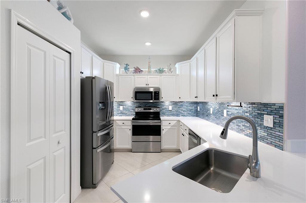 2547 Vine AVE photo 12