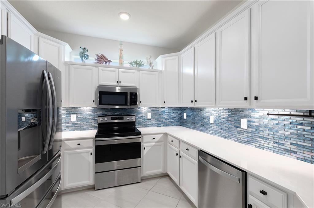 2547 Vine AVE photo 14
