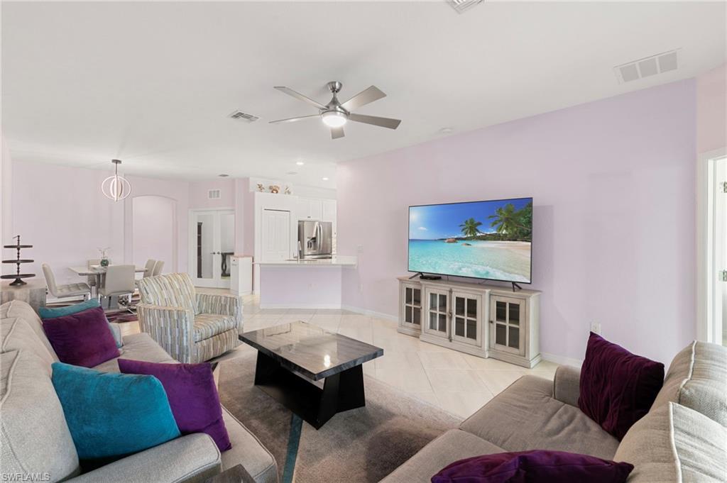 2547 Vine AVE photo 8