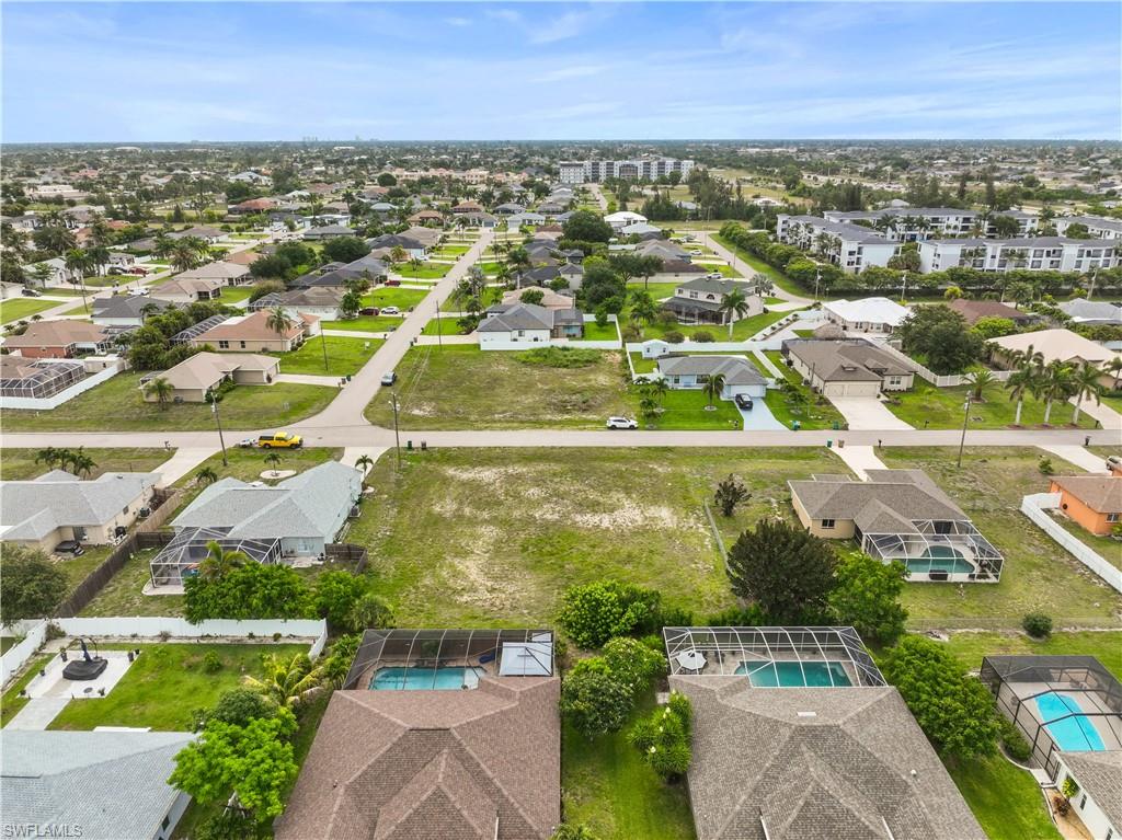 2236 SW 19th AVE photo 9