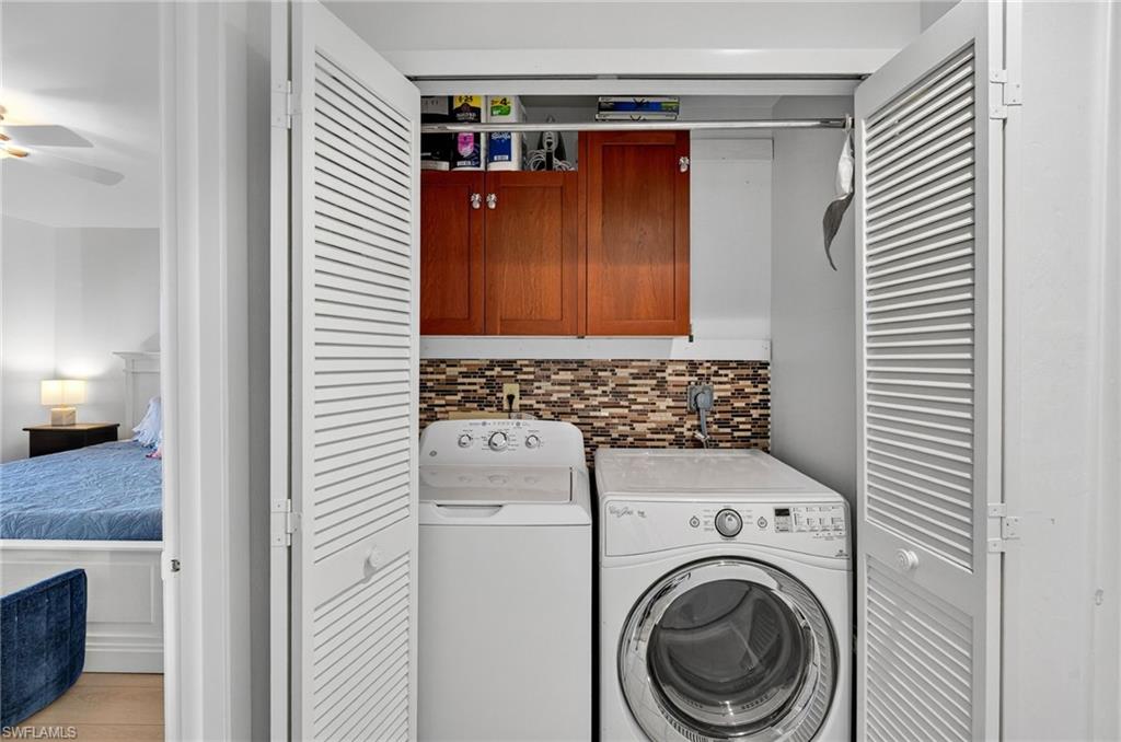 11250 Caravel CIR 306 photo 23