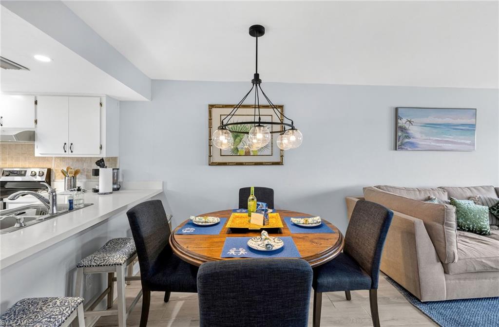 11250 Caravel CIR 306 photo 7