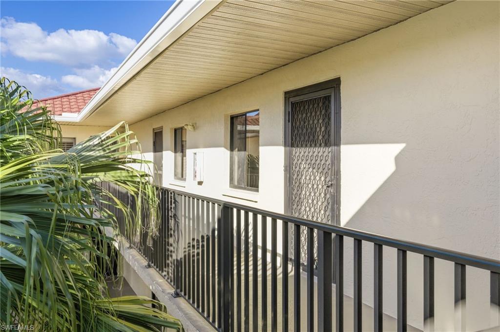 11250 Caravel CIR 306 photo 28