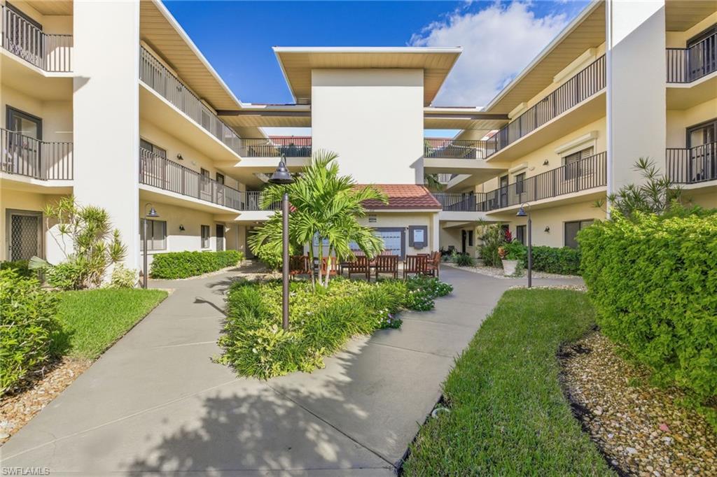 11250 Caravel CIR 306 photo 30