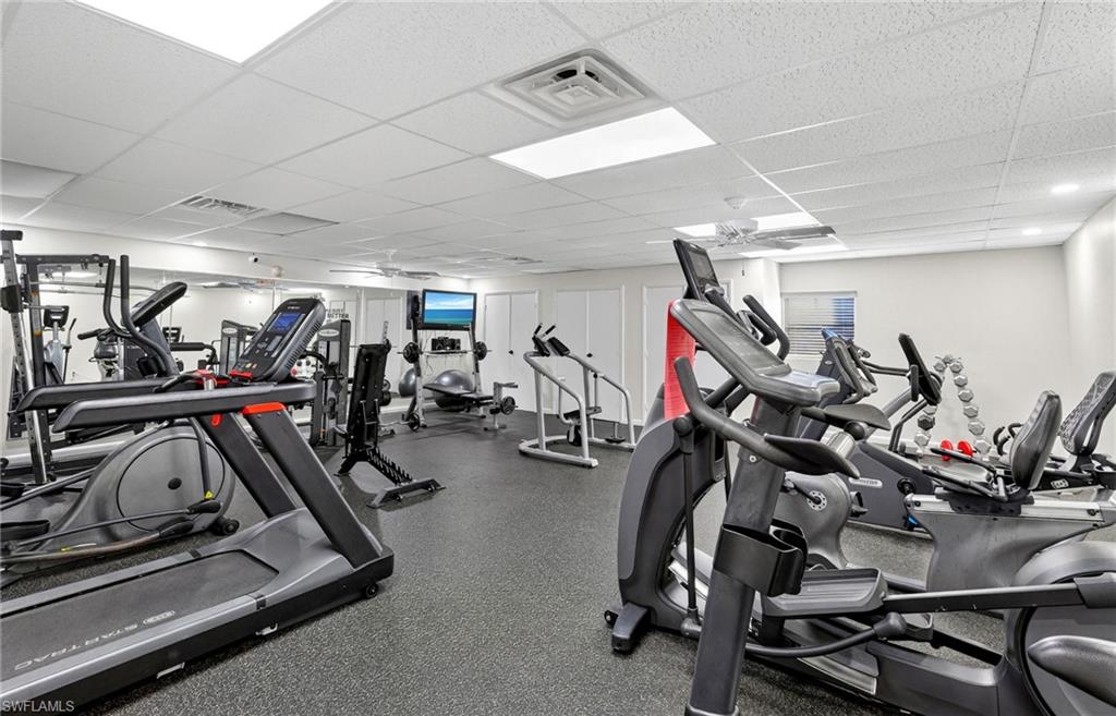 11250 Caravel CIR 306 photo 37