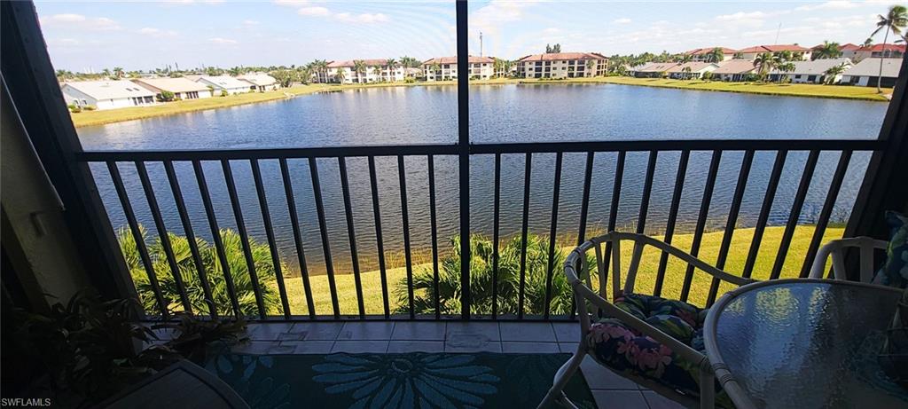 Lanai/Lake View