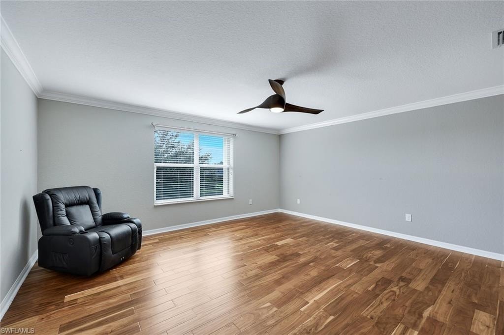 2262 Vermont LN photo 10