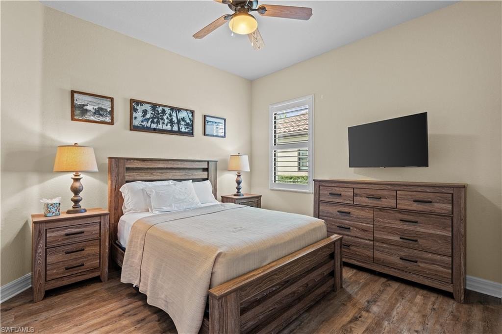 9352 Vercelli CT photo 26