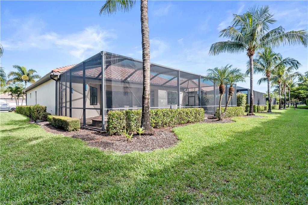9352 Vercelli CT photo 37