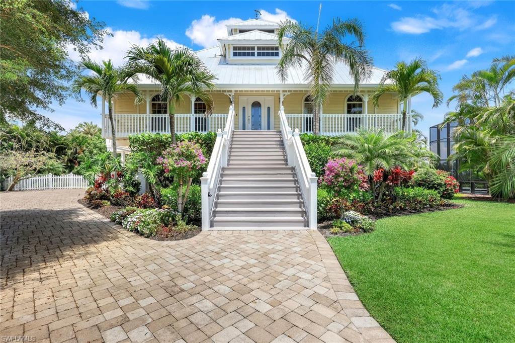 203 San Mateo DR