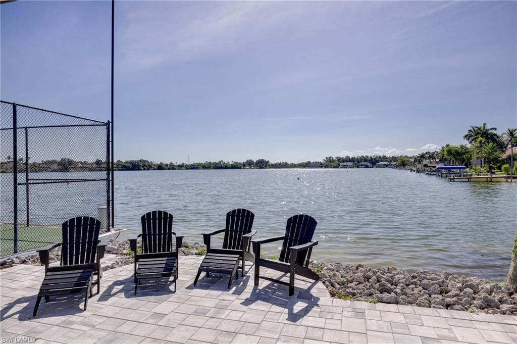 5090 Harborage DR photo 13
