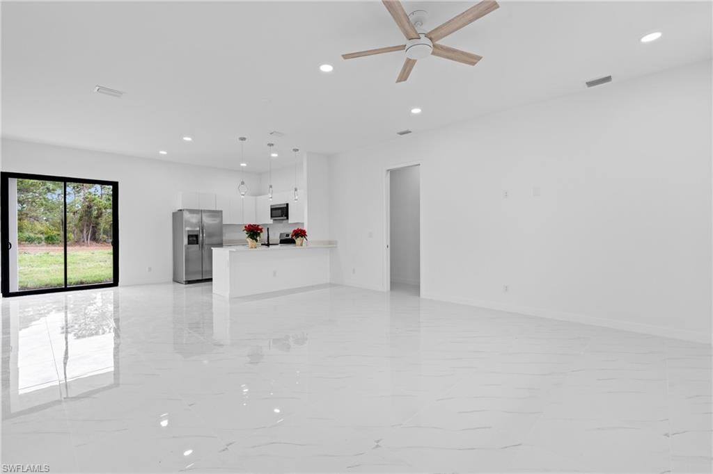 3101 Inez AVE S photo 6