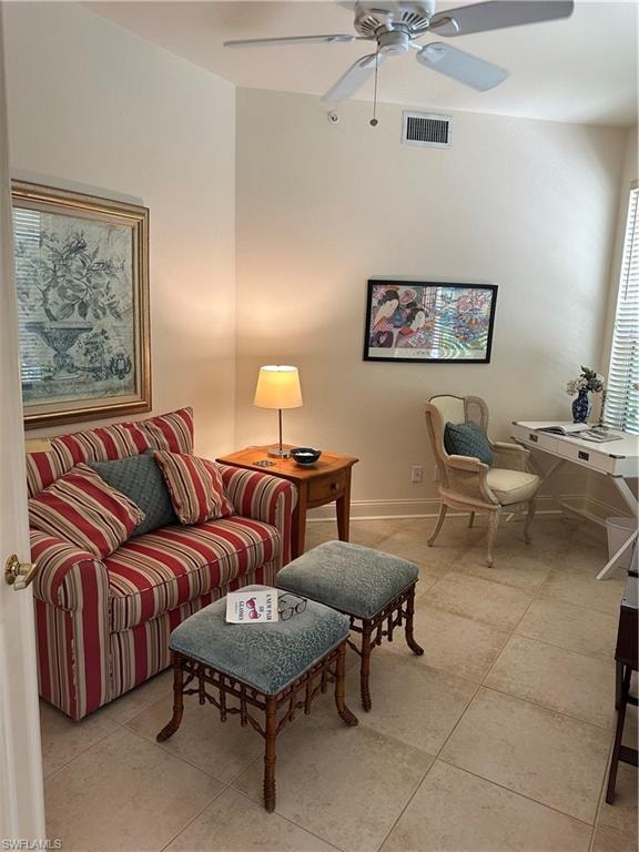 3rd bedroom /den