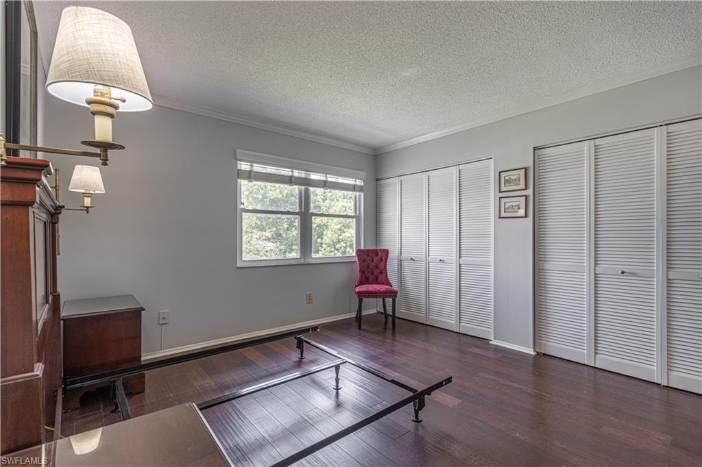 1580 Pine Valley DR 305 photo 11
