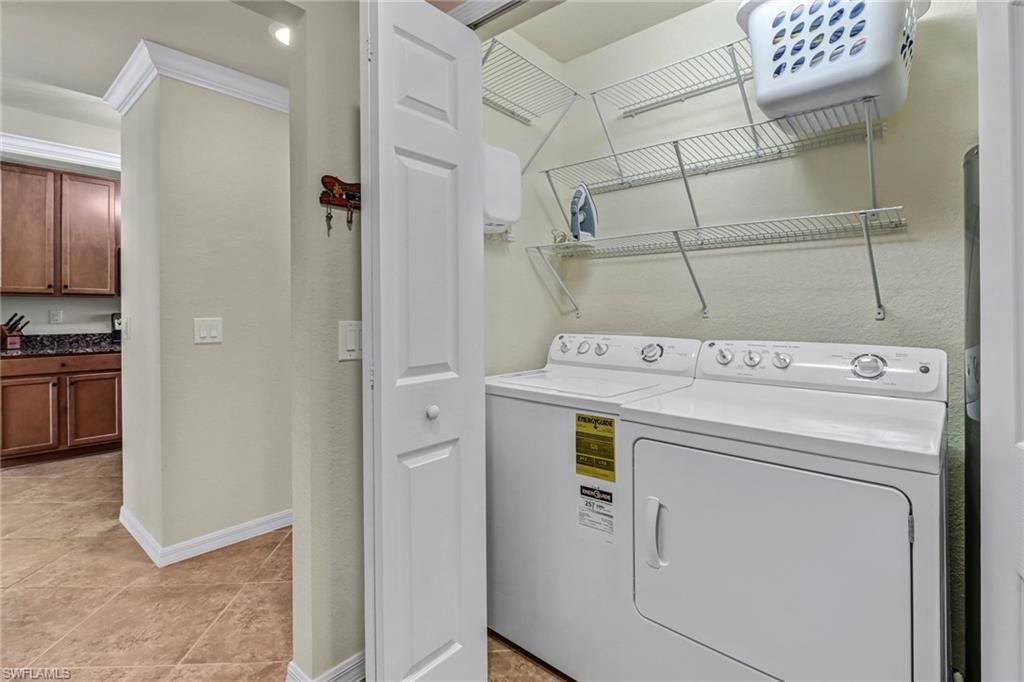 9521 Avellino WAY 2415 photo 30