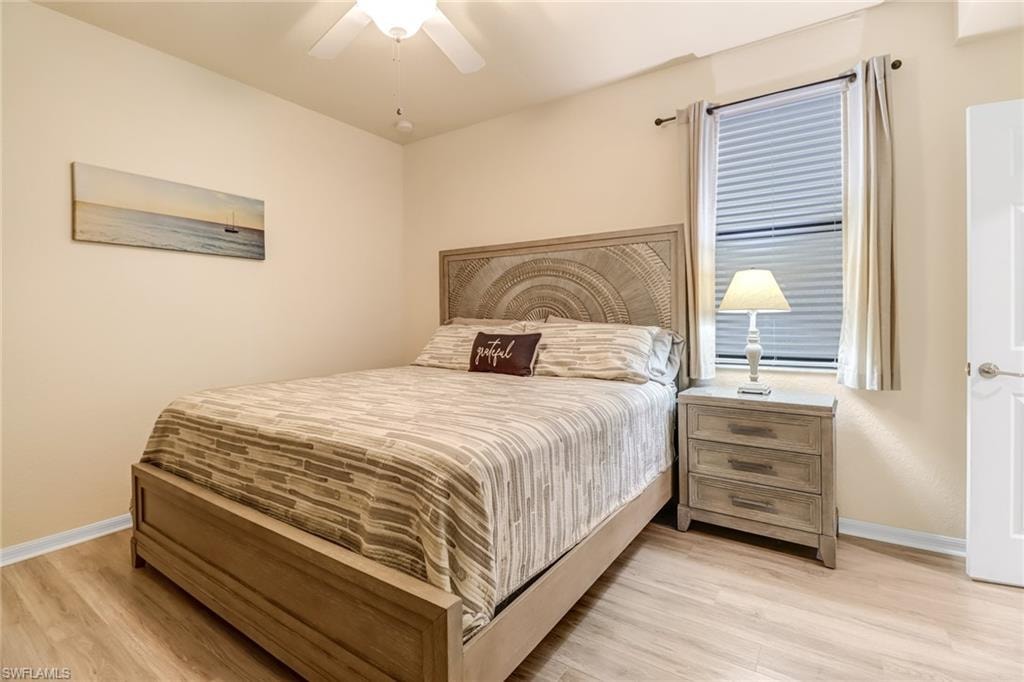 9521 Avellino WAY 2415 photo 38