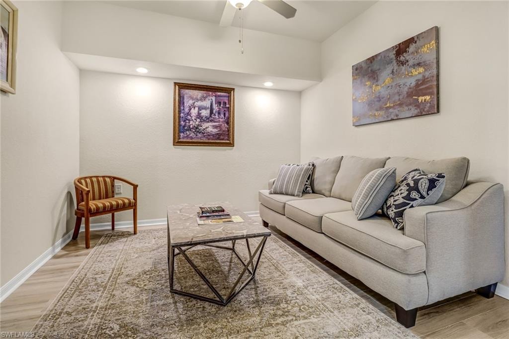 9521 Avellino WAY 2415 photo 41