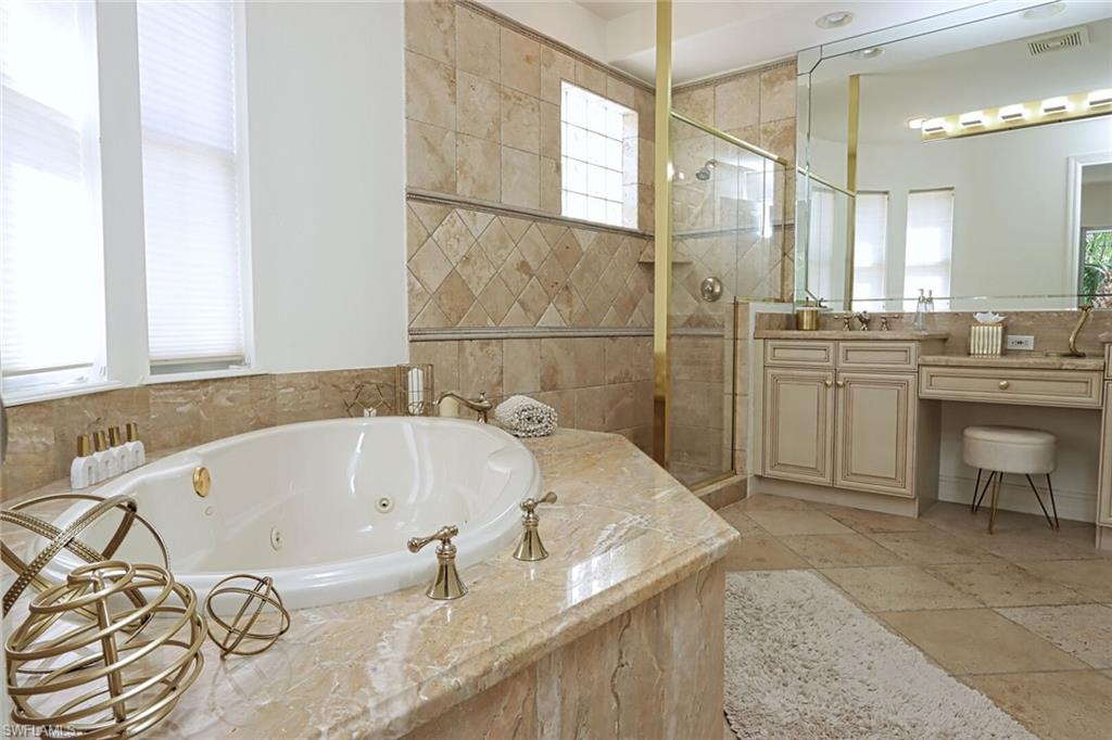 2868 Tiburon BLVD E 102 photo 16