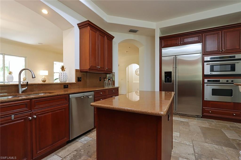 2868 Tiburon BLVD E 102 photo 10