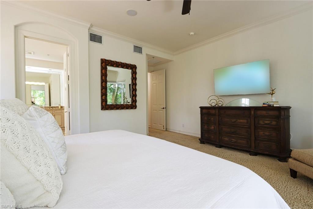 2868 Tiburon BLVD E 102 photo 15