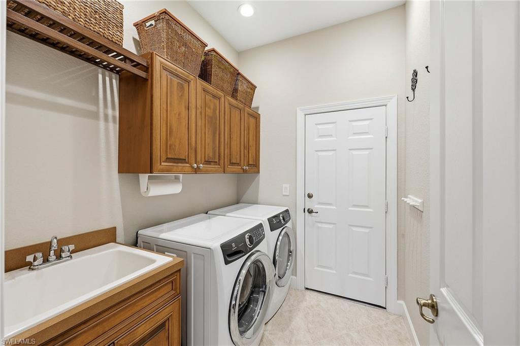 8793 Mustang Island CIR photo 32