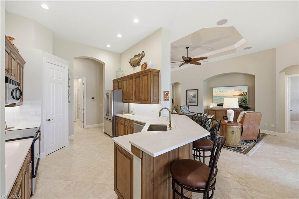 8793 Mustang Island CIR photo 14