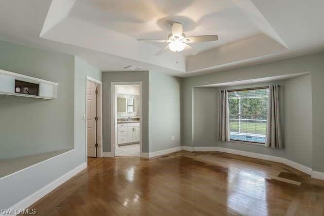 Tray ceiling