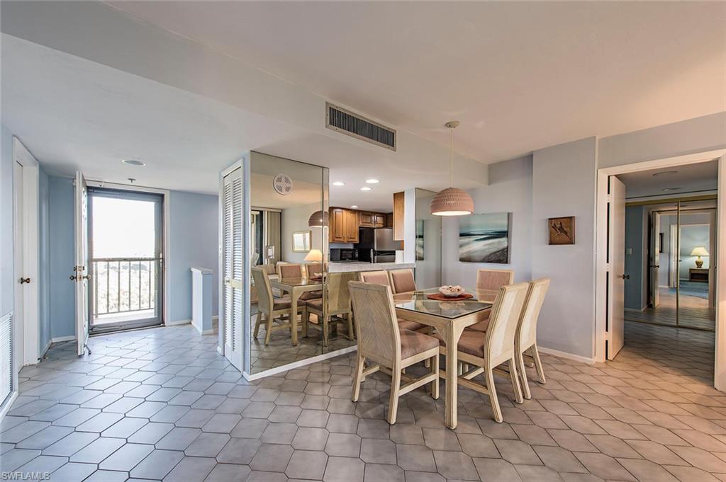 17 BLUEBILL AVE 1102