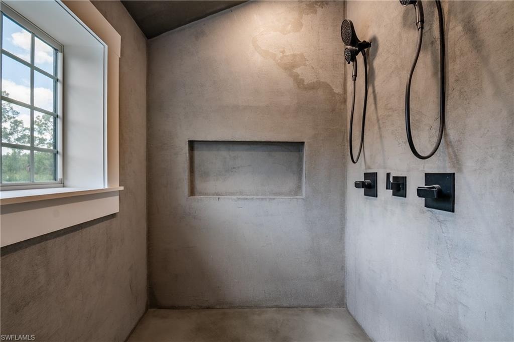 1301 Ivy WAY photo 26