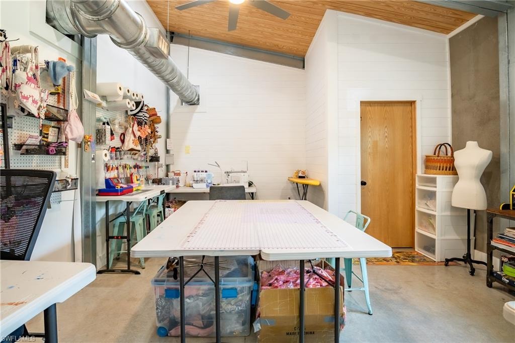 1301 Ivy WAY photo 35