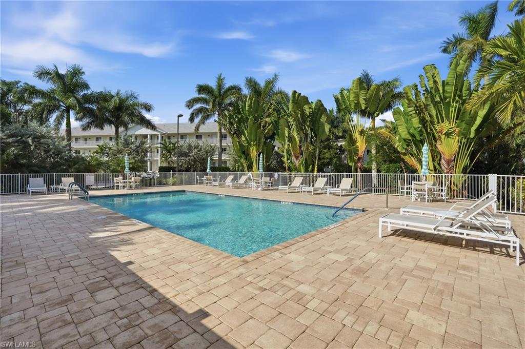 3031 Sandpiper Bay CIR F205 photo 35