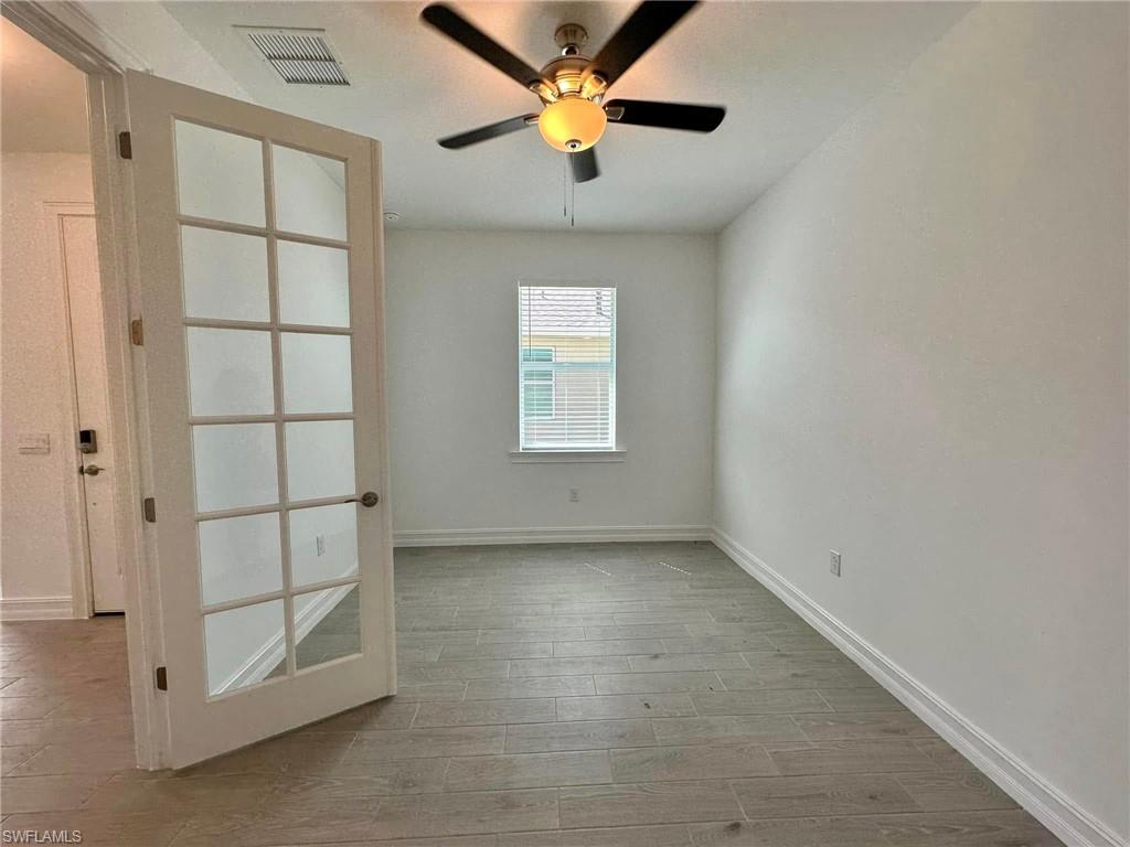 43860 Blue Heron LN photo 9