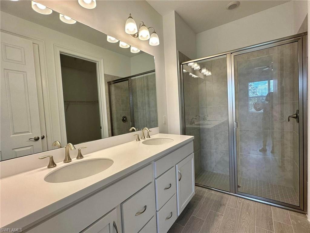 43860 Blue Heron LN photo 11