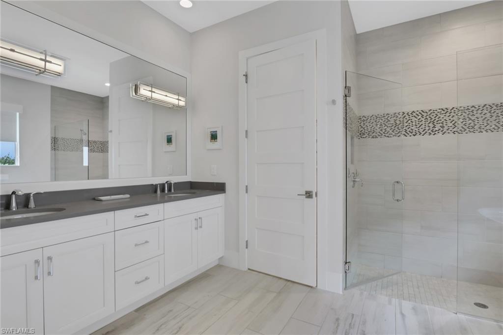 6136 Rodney Bay LN photo 14