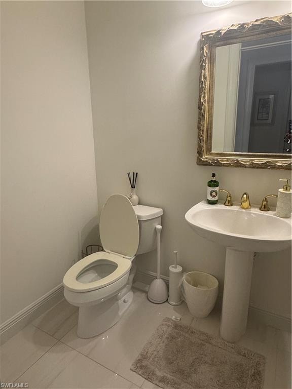 562 Laguna Royale BLVD 604 photo 13