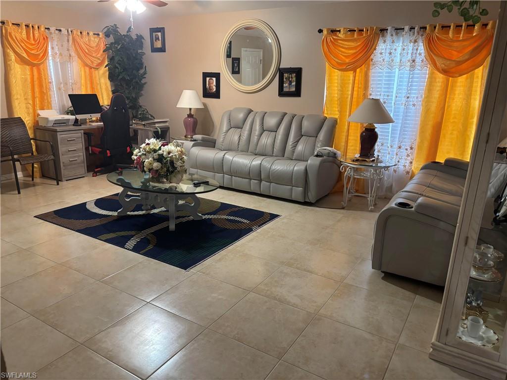 8031 Liriope LOOP