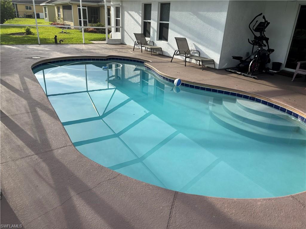 8031 Liriope LOOP photo 15