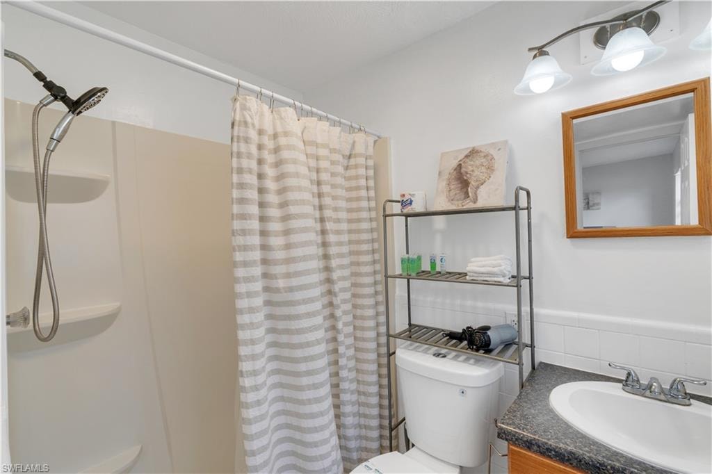 4353 Country Club BLVD C photo 6