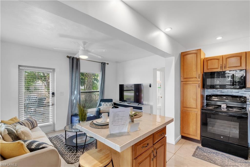 5226 Coronado PKWY C photo 7