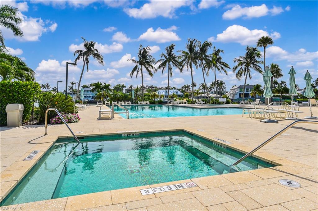 2316 Gulf Shore BLVD N 411 photo 43