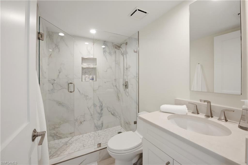2316 Gulf Shore BLVD N 411 photo 36